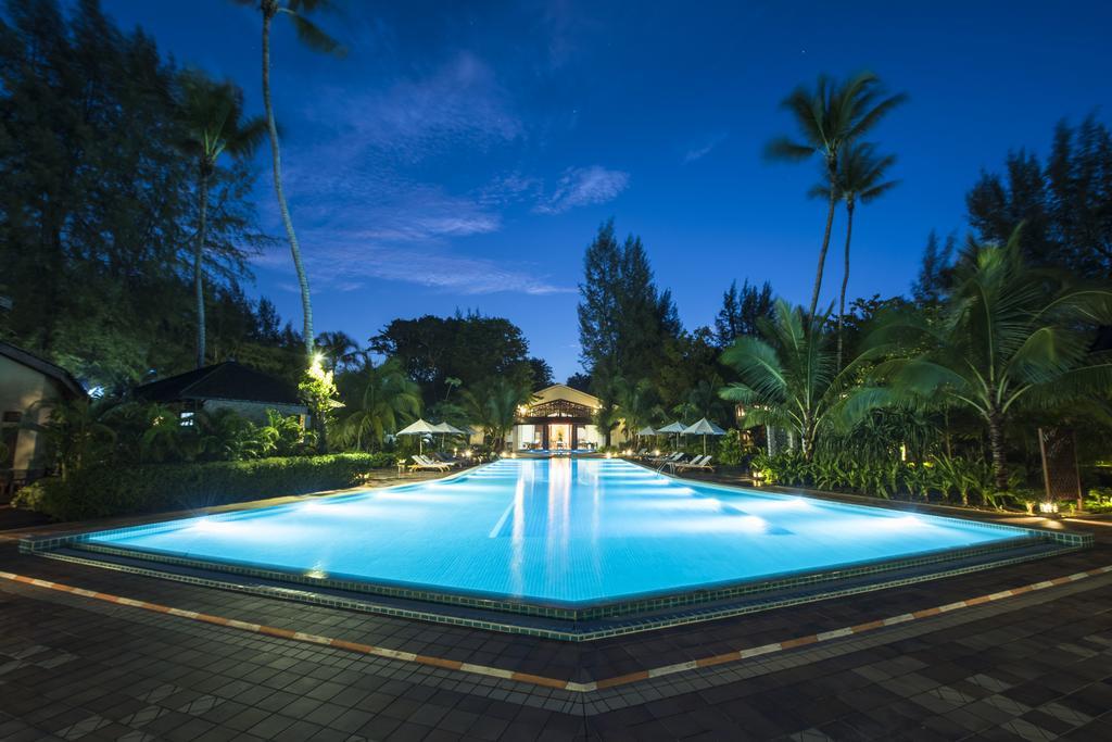 Jade Marina Resort And Spa งาปาลิ ภายนอก รูปภาพ