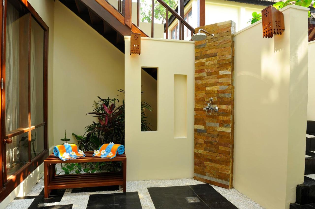 Jade Marina Resort And Spa งาปาลิ ภายนอก รูปภาพ