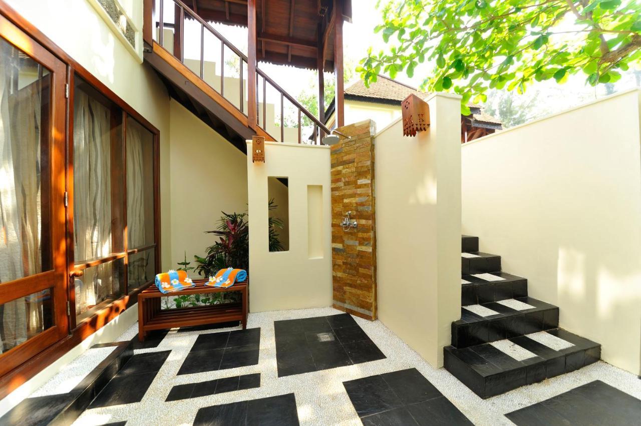 Jade Marina Resort And Spa งาปาลิ ภายนอก รูปภาพ